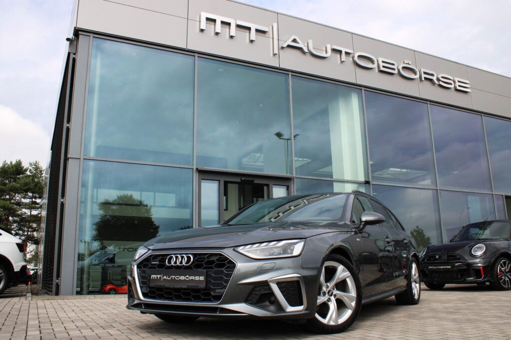 AUDI A4