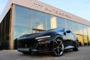 FERRARI Purosangue