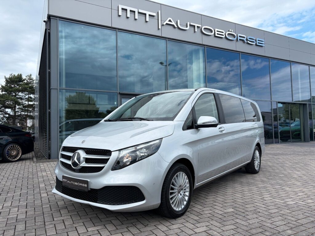 MERCEDES-BENZ V 220