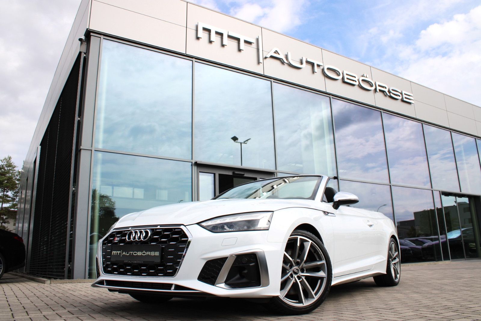 AUDI S5, Bild 1 von 24
