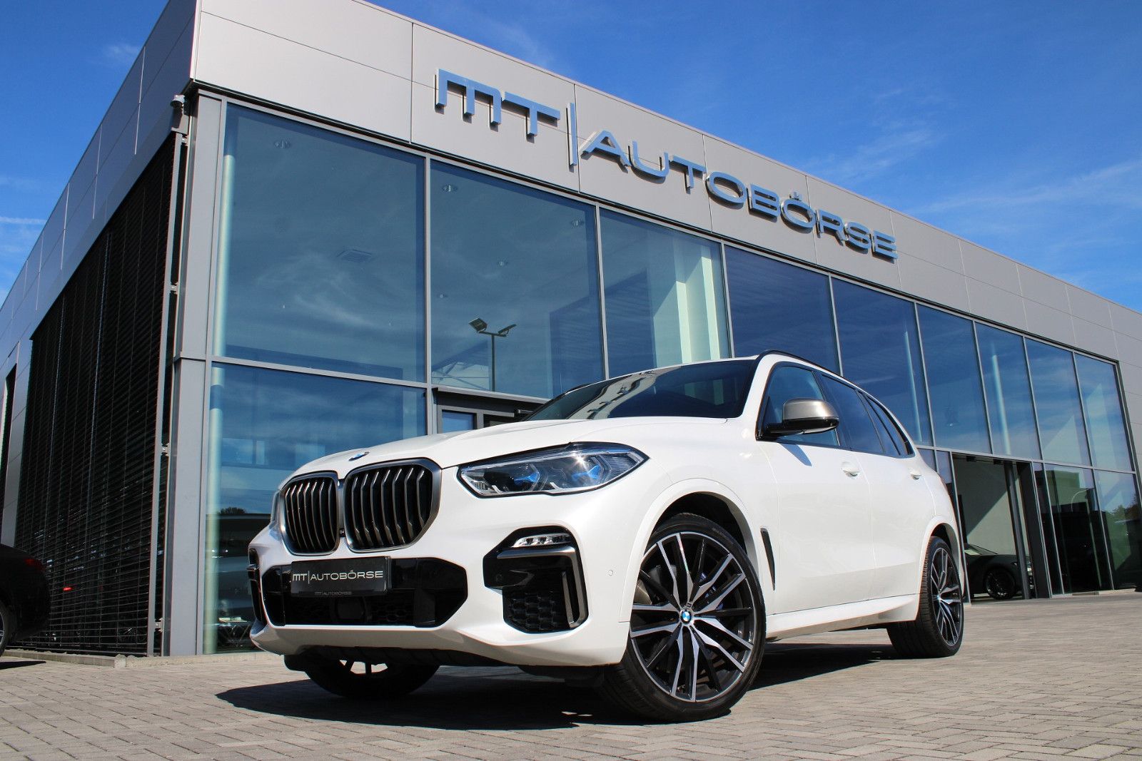 BMW X5 M50, Bild 1 von 22