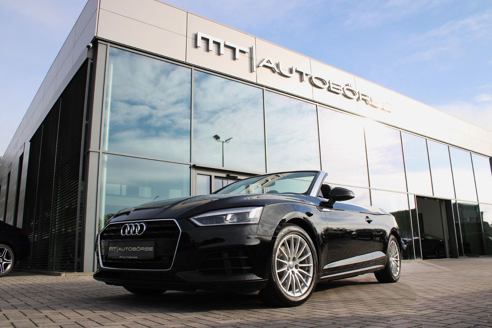 AUDI A5, Bild 1 von 18